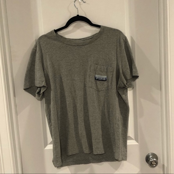 PINK Victoria's Secret Tops - PINK grey pocket logo t-shirt size Large